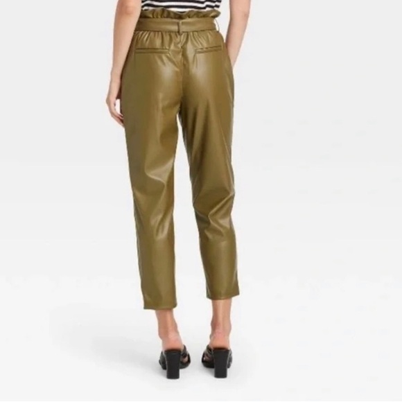 Who What Wear | Paperbag Faux Leather Pants in Olive Green - Picture 2 of 8